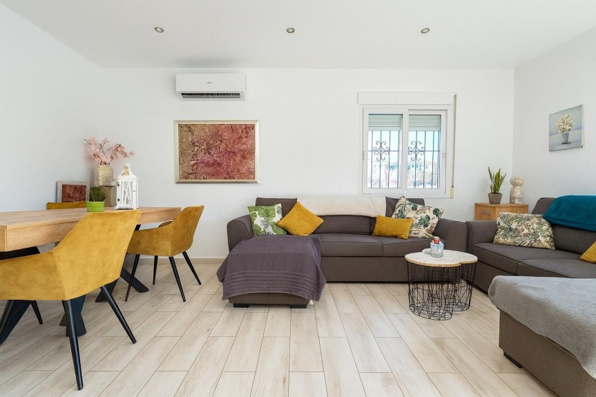 Pilar de la Horadada, House with a pool