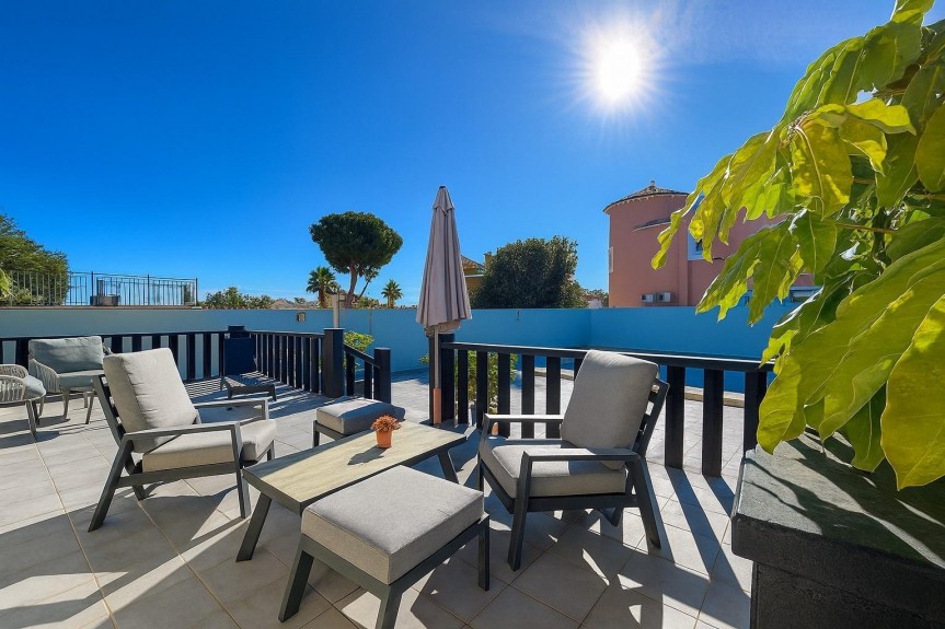 Pilar de la Horadada, House with a pool