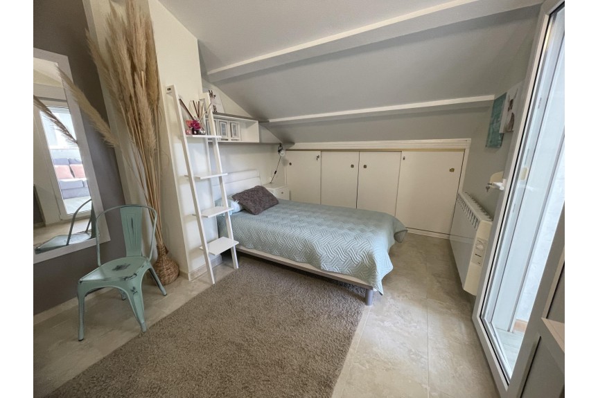 Torre de la Horadada, Duplex