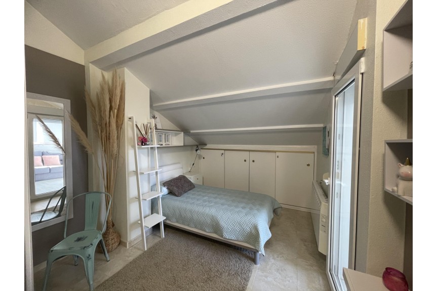 Torre de la Horadada, Duplex