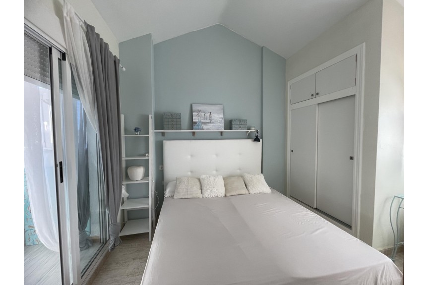 Torre de la Horadada, Duplex