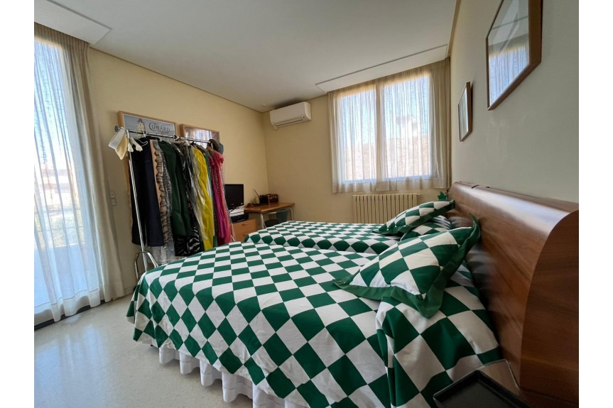 Dehesa de Campoamor, Willa z basenem