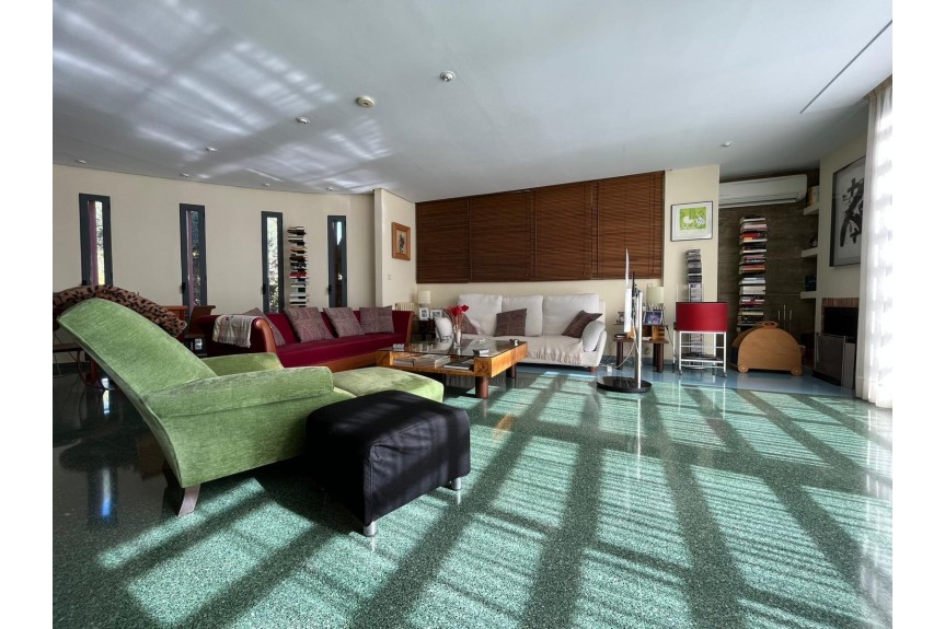 Dehesa de Campoamor, Willa z basenem