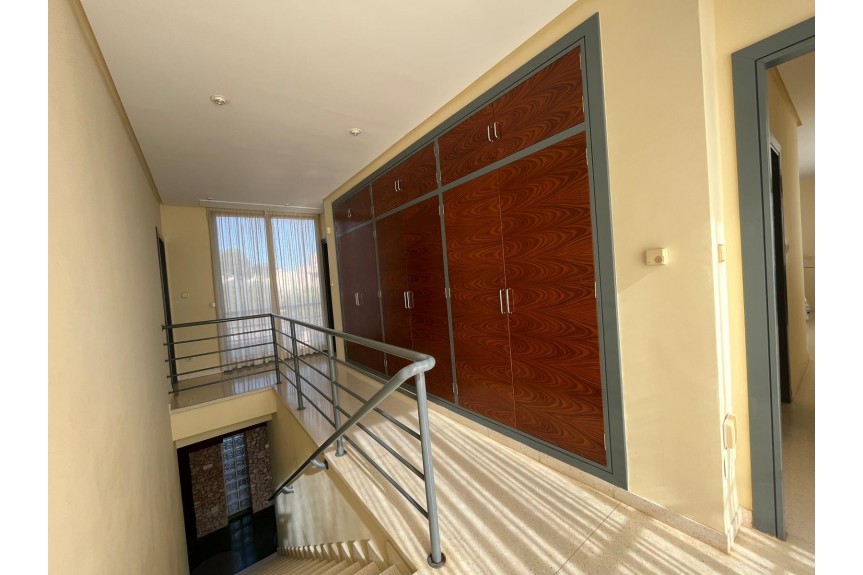 Dehesa de Campoamor, Willa z basenem