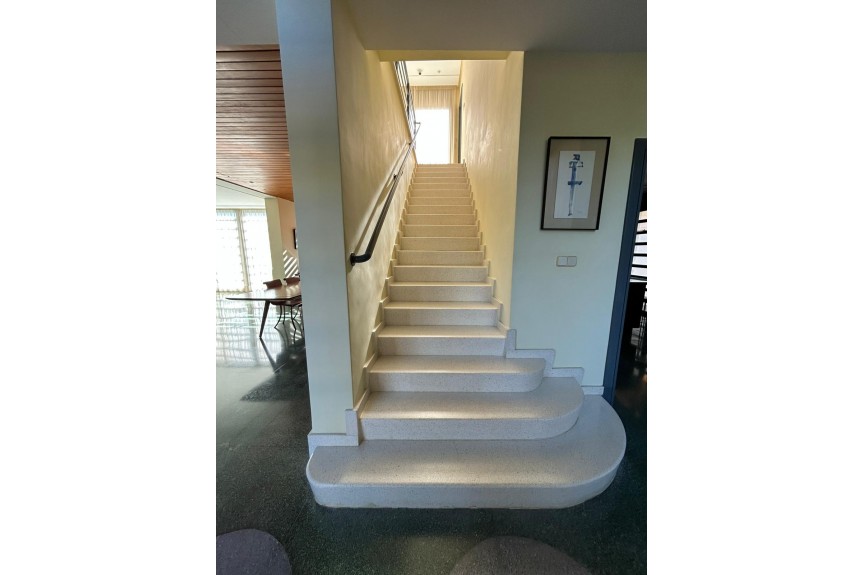 Dehesa de Campoamor, Willa z basenem