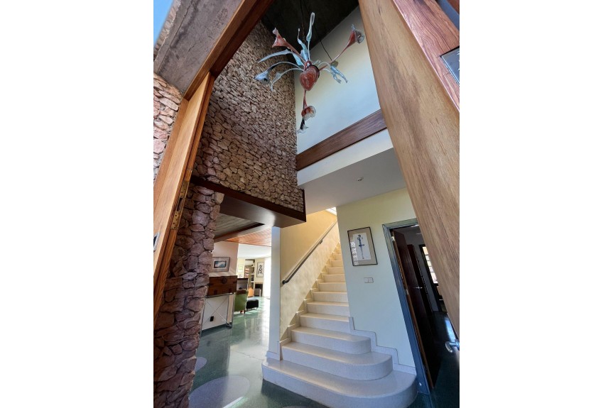 Dehesa de Campoamor, Willa z basenem