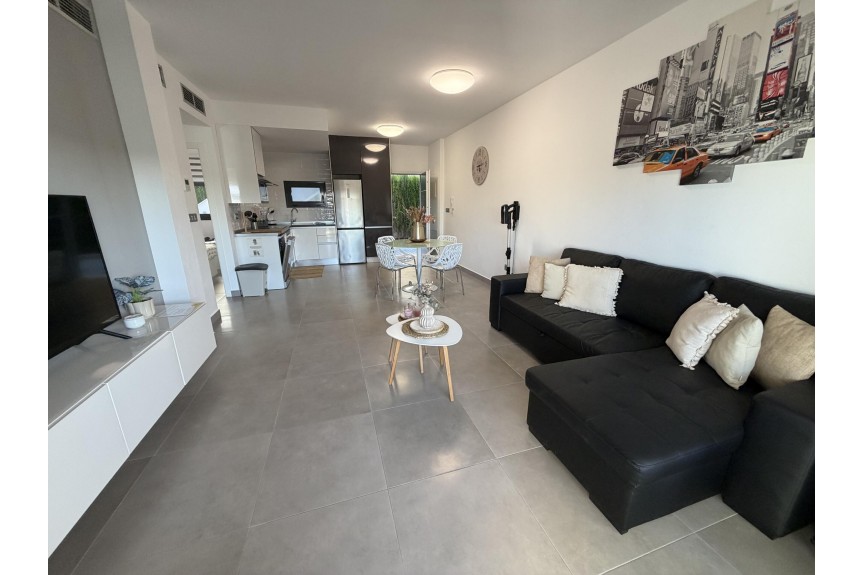 Pilar de la Horadada, Apartament na parterze