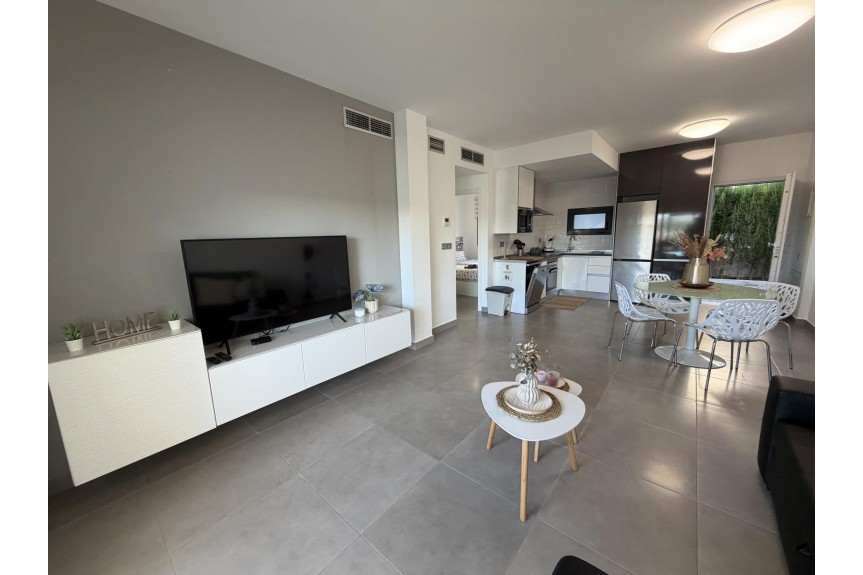 Pilar de la Horadada, Apartament na parterze