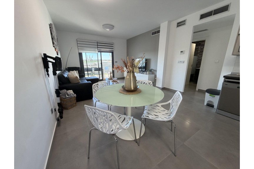 Pilar de la Horadada, Apartament na parterze