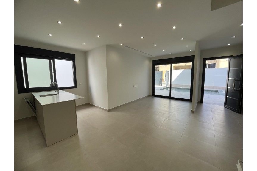 Almoradi, Villa with pool