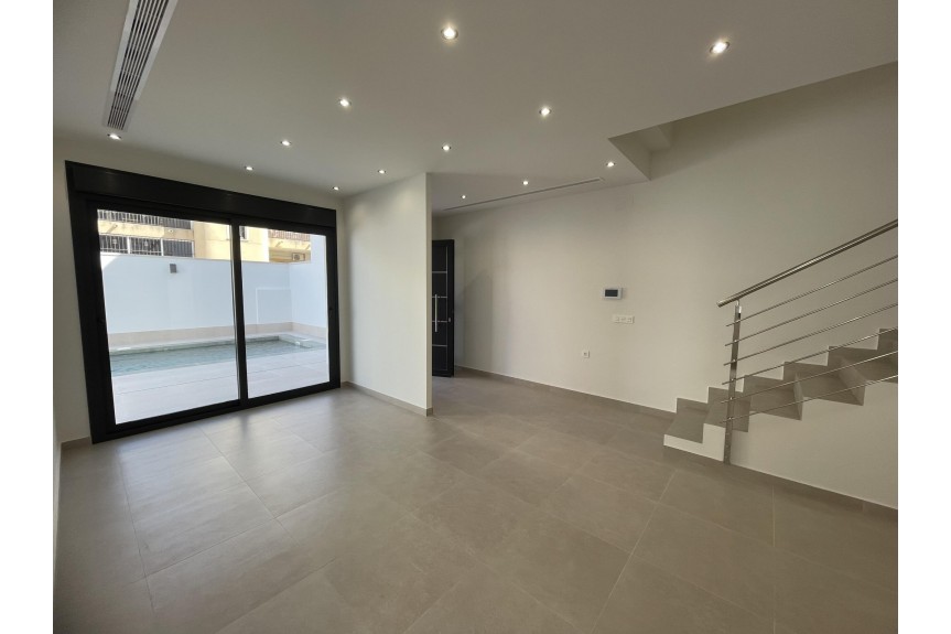 Almoradi, Villa with pool