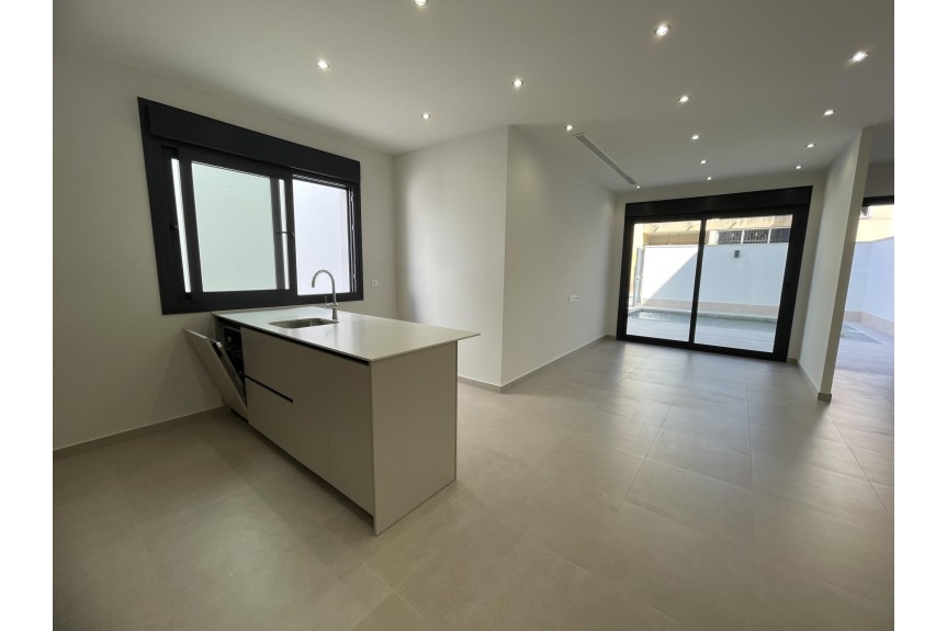 Almoradi, Villa with pool