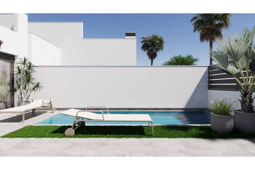 Torre Pacheco, Nowoczesne wille z prywatnym basenem