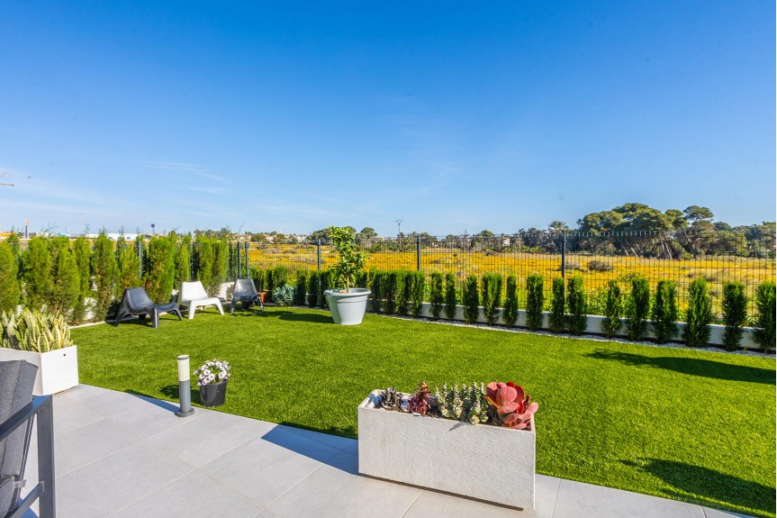 Punta Prima, Luksusowy Apartament