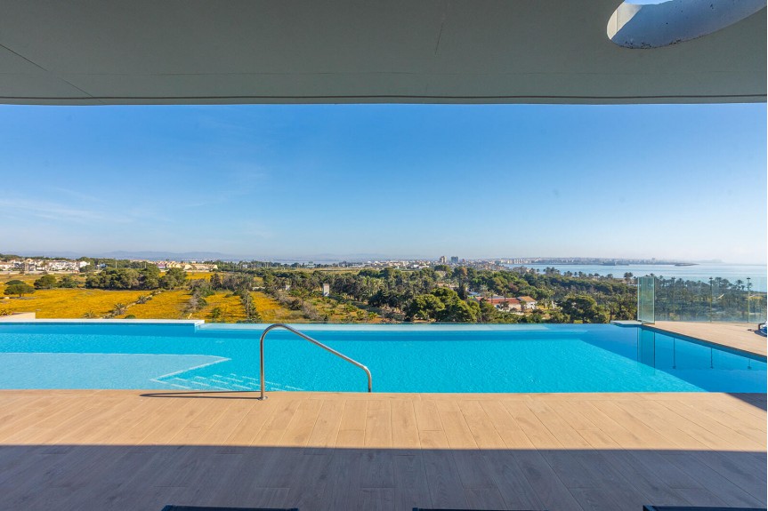 Punta Prima, Luksusowy Apartament