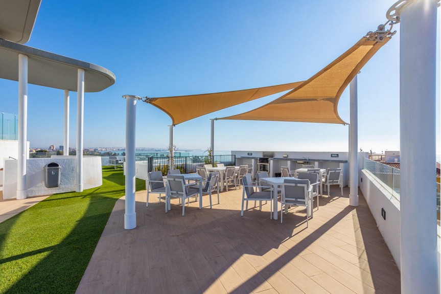 Punta Prima, Luksusowy Apartament