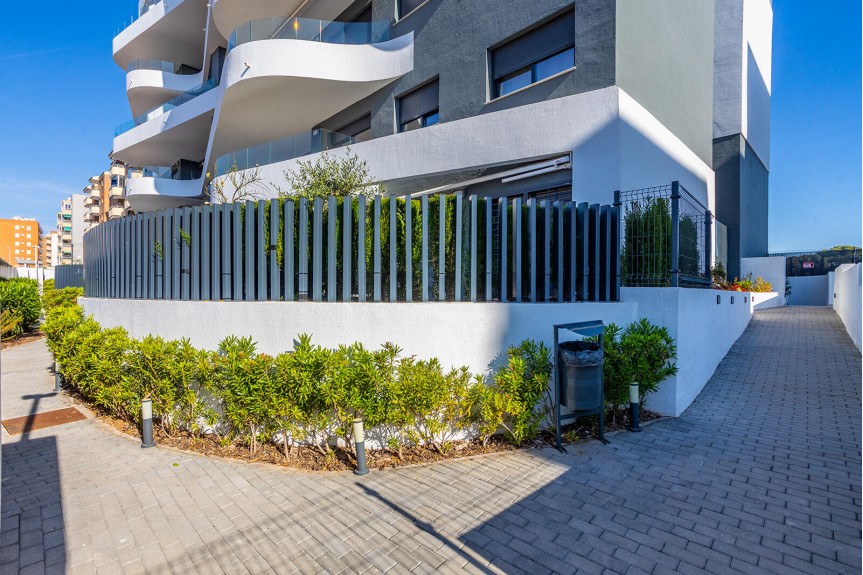 Punta Prima, Luksusowy Apartament