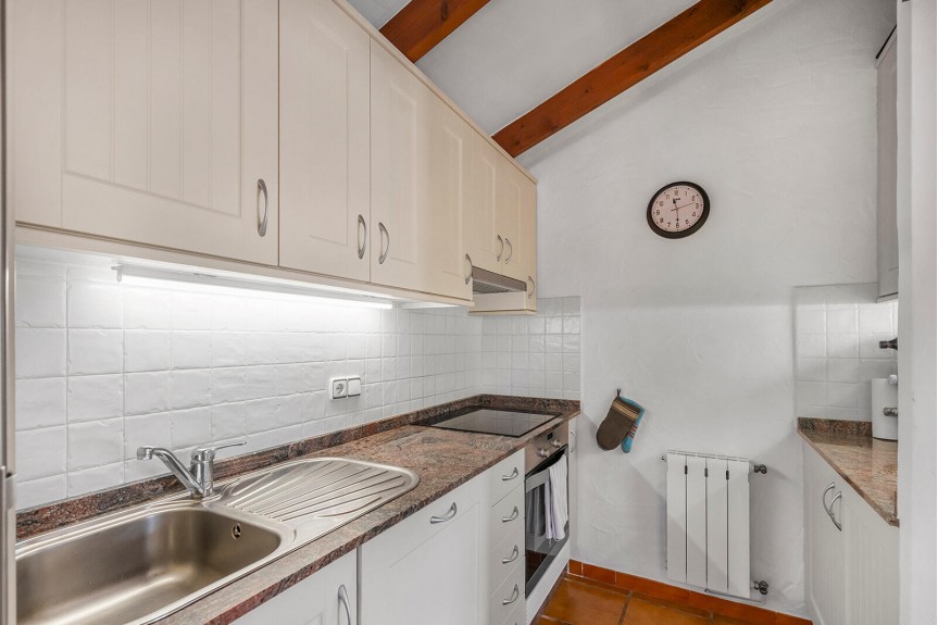 Villamartin, Willa z basenem