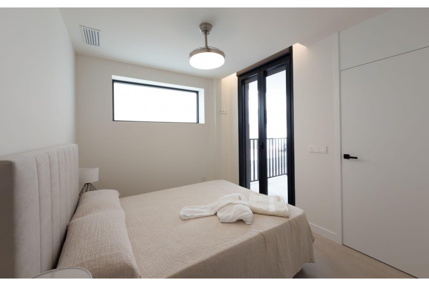 Santiago de la Ribera, Ground-floor apartments 300 metres from the sea