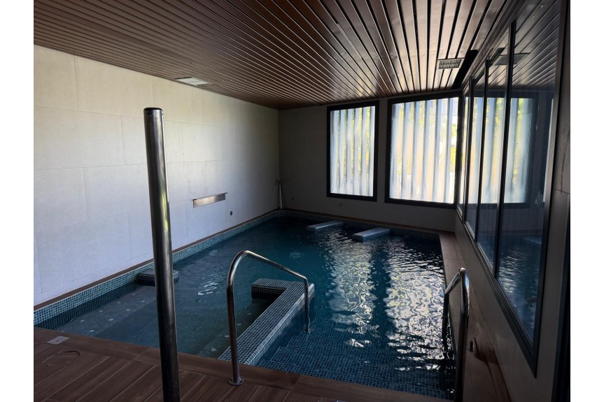 Dehesa de Campoamor, Luksusowy apartament